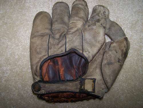 Charlie Hollacher Goldsmith 69 Back